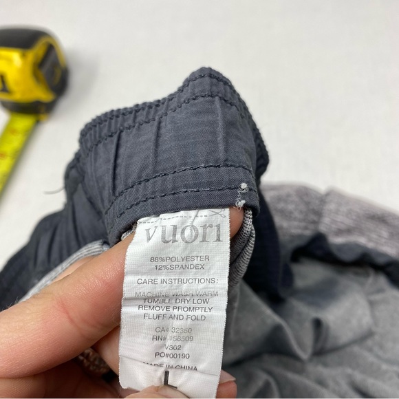Vuori Kore Short Men's Large - Picture 8 of 9